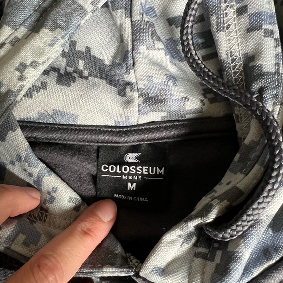 West Virginia Mountaineers Camo hoodie - Picture 3 of 3